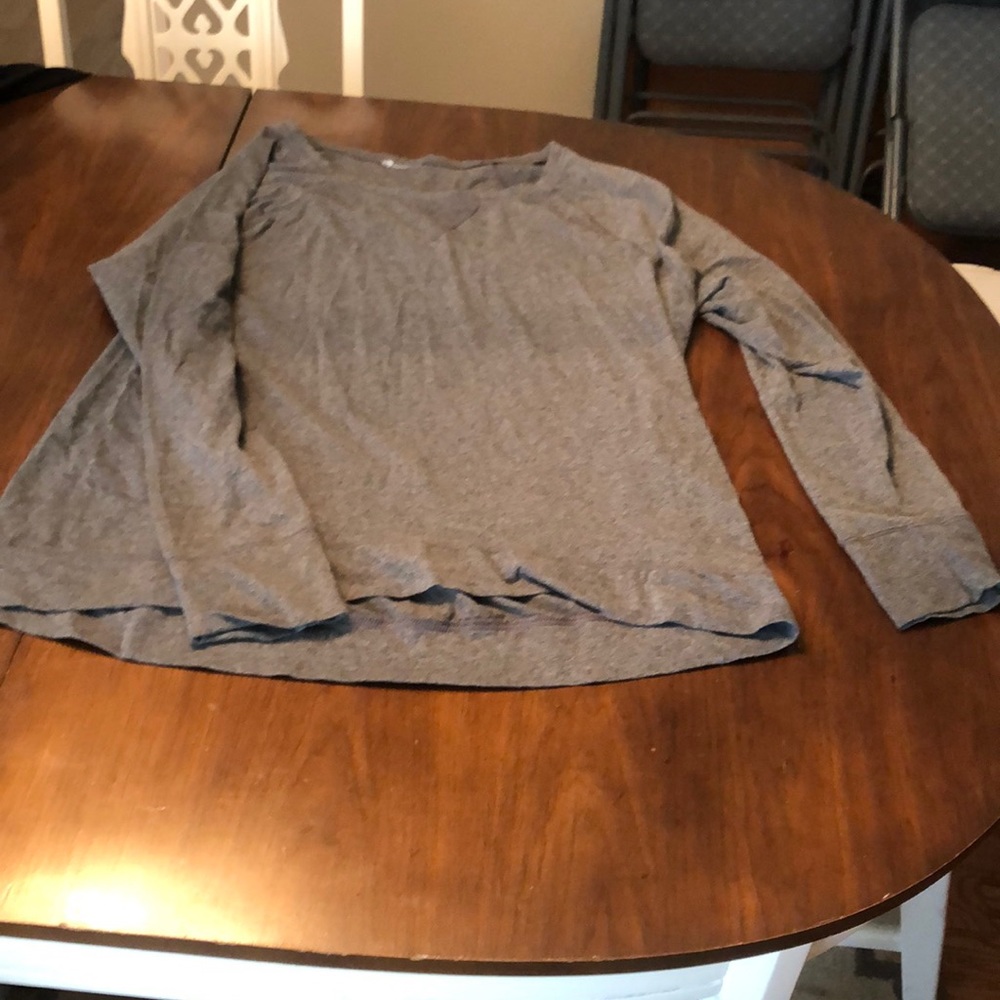 Simple long sleeve grey top